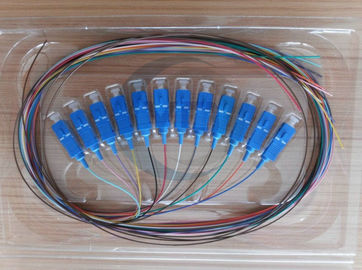 coletas flojas coloridas de la fibra óptica del tubo 12core con el conector de SC/UPC, 1.5meter uso en ODF, moudule, casete, gabinete