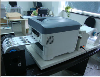 Rollo del tamaño del color A4 de CMYK 4 para rodar la impresora laser para la etiqueta a corto plazo