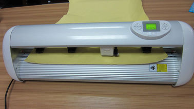 el cortador de escritorio del vinilo con el punto del laser y el corte del contorno funcionan para las etiquetas de encargo CT630H de la pared