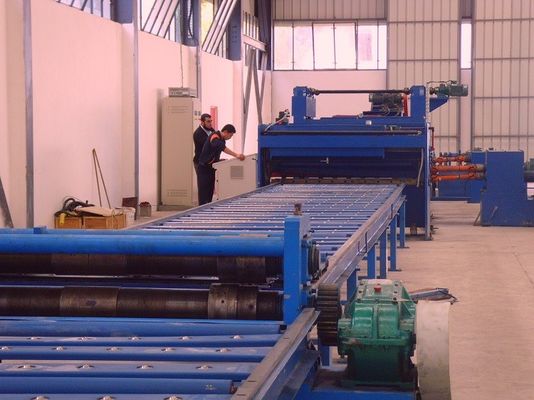 El estándar cortó a la línea de la longitud, máquina laminada en caliente del polo ligero del acero suave para los 6m los 8m el 14m