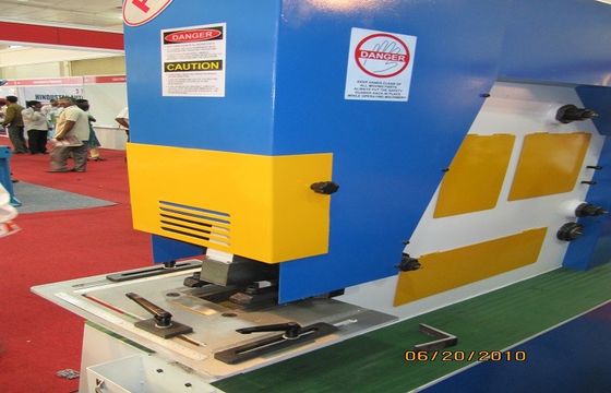Máquina hidráulica del cerrajero del sacador y del esquileo, corte de máquina de poste ligero 25m m máximos