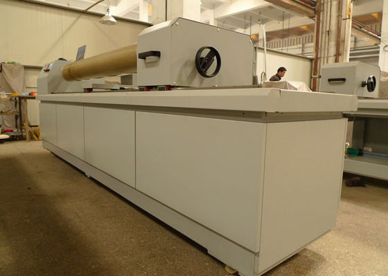 maquinaria ULTRAVIOLETA rotatoria azul del grabado del laser del laser de 1.5KW/220V 50Hz del equipo rotatorio del grabador